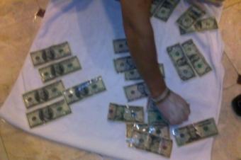 BLACK DOLLARS CLEANING MACHINE IN CONGO  27633953837